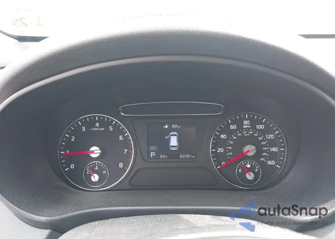 2020 Kia Sorento 2.4L Lx z USA, uszkodzony, nr VIN 5XYPG4A32LG661229